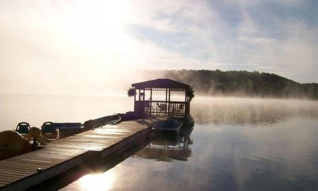 Cloverleaf Cottages Oxtongue Lake Exterior photo