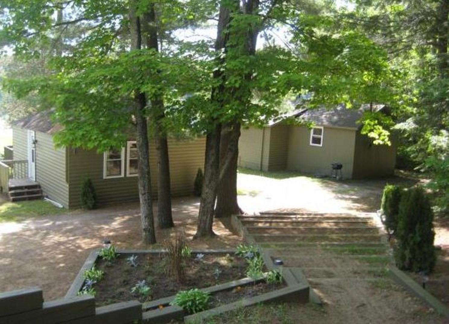 Cloverleaf Cottages Oxtongue Lake Exterior photo